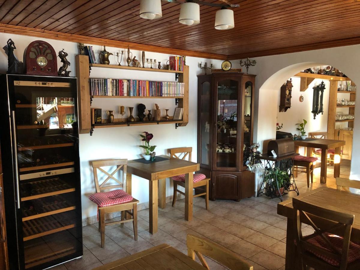 Penzion Relax Prievidza Dış mekan fotoğraf